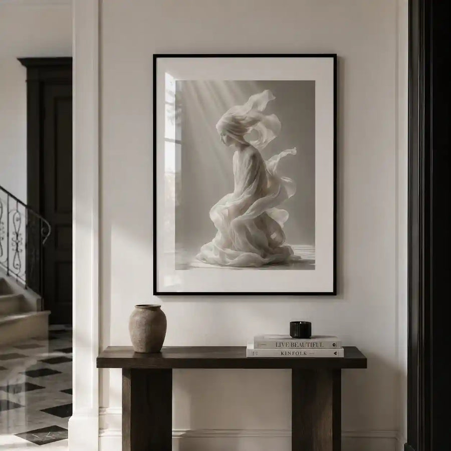 Cuadro Figura Blanca | Elegancia en Movimiento