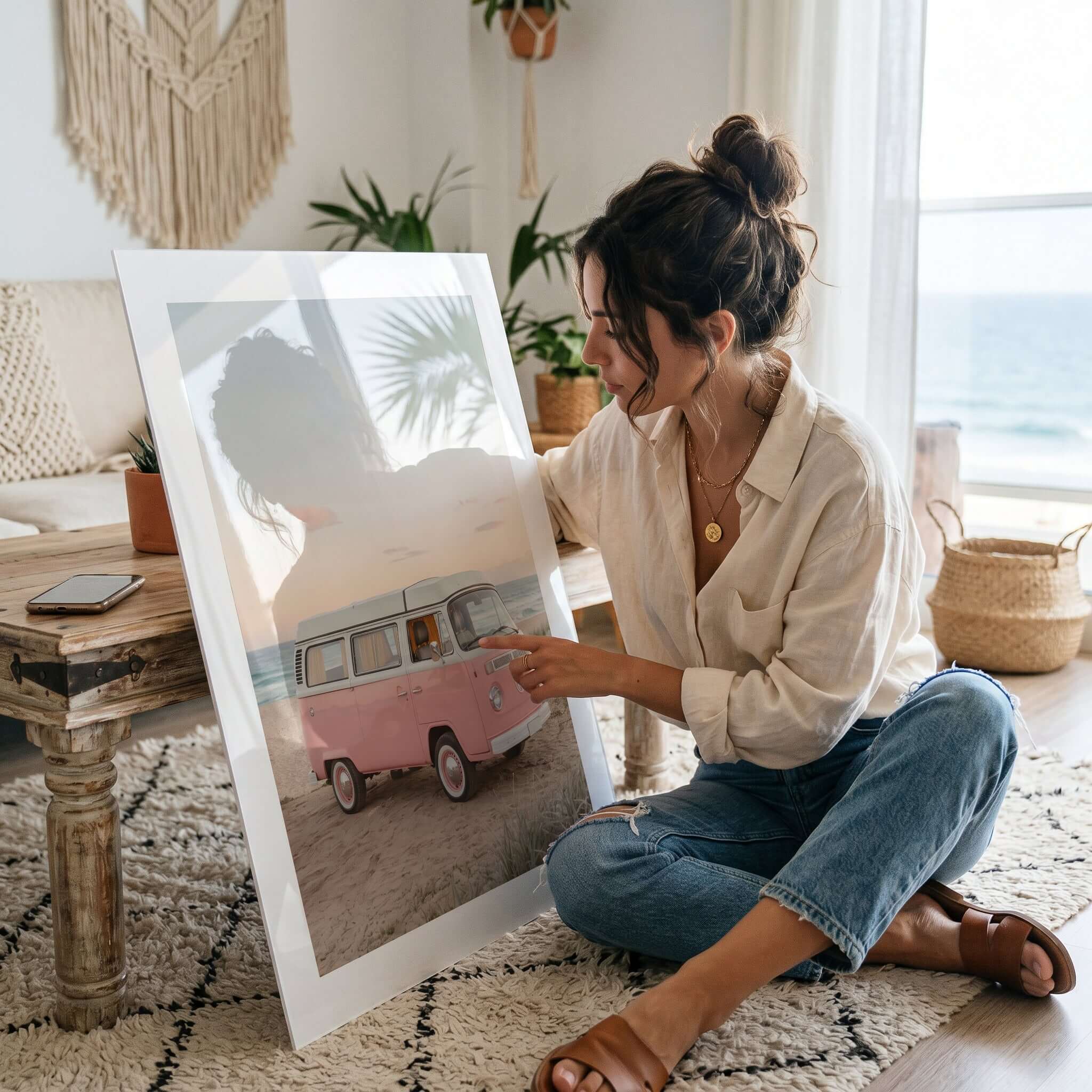 Cuadro Póster Furgoneta Rosa junto al Mar | Decoración Retro