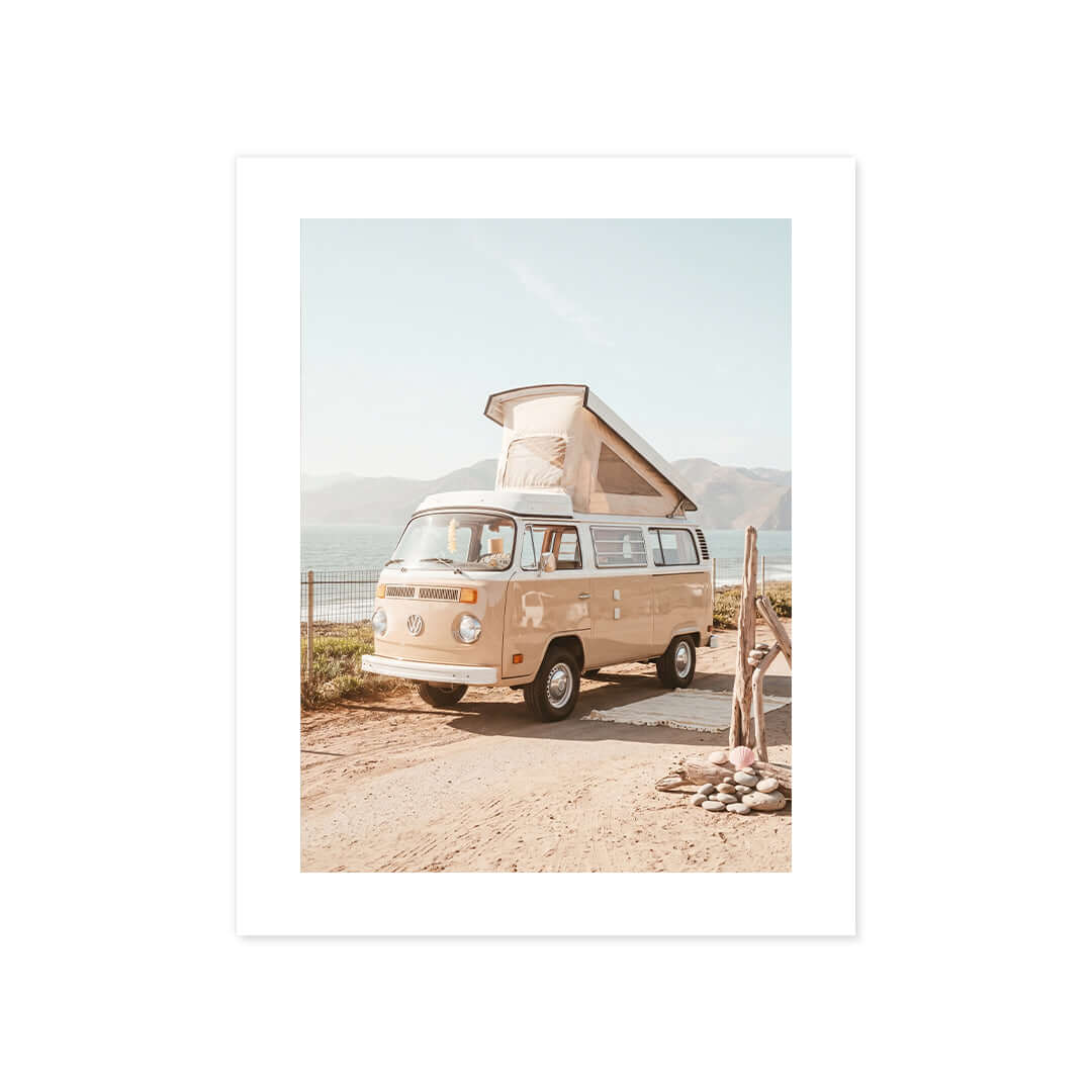 Cuadro Póster Furgoneta Camper junto al Mar | Decoración Retro