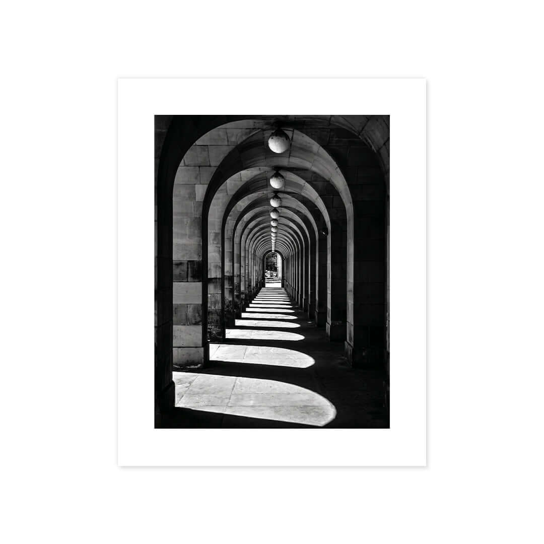 Cuadro Póster Pasillo de Arcos | Decoración Arquitectónica