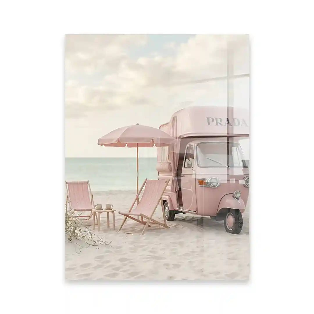 Cuadro Póster Caravana Rosa en la Playa | Estilo Prada